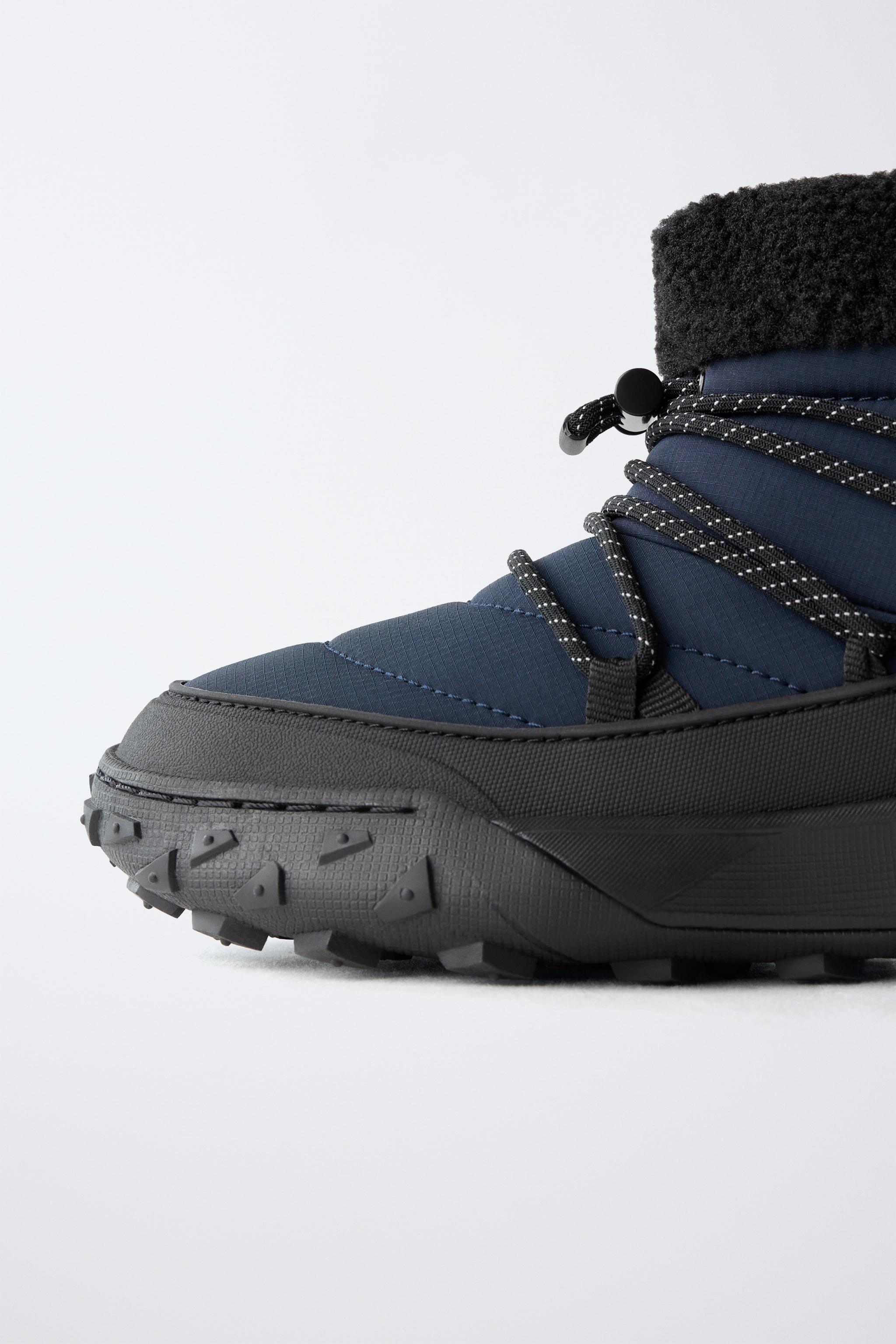 WATER REPELLENT SNOW BOOTS